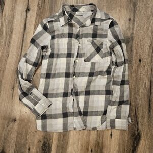 Columbia Black and Gray Plaid Casual Shirt